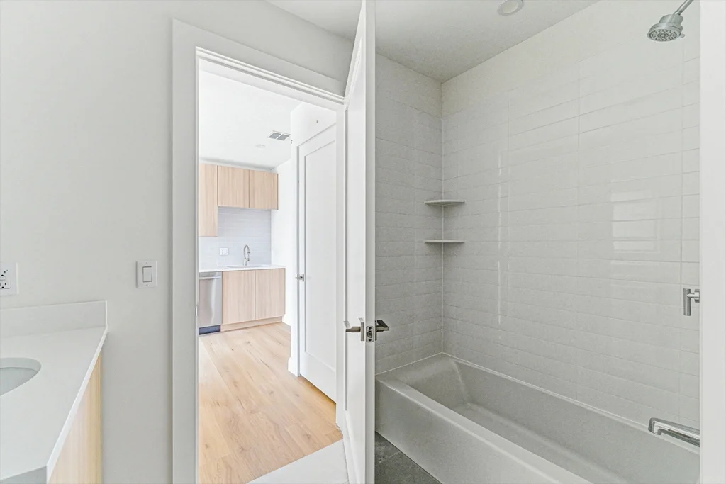 1 bed, 1 bath apartment for rent at 1035 Commonwealth Ave Unit 305, Allston — photo 9 of 15