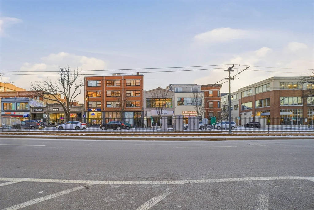 2 bed, 2 bath apartment for rent at 1035 Commonwealth Ave Unit 504, Allston — photo 16 of 18
