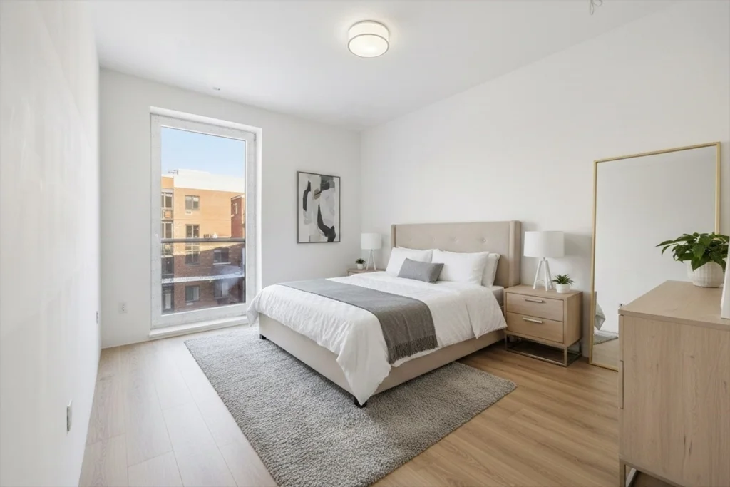 2 bed, 2 bath apartment for rent at 1035 Commonwealth Ave Unit 504, Allston — photo 9 of 18
