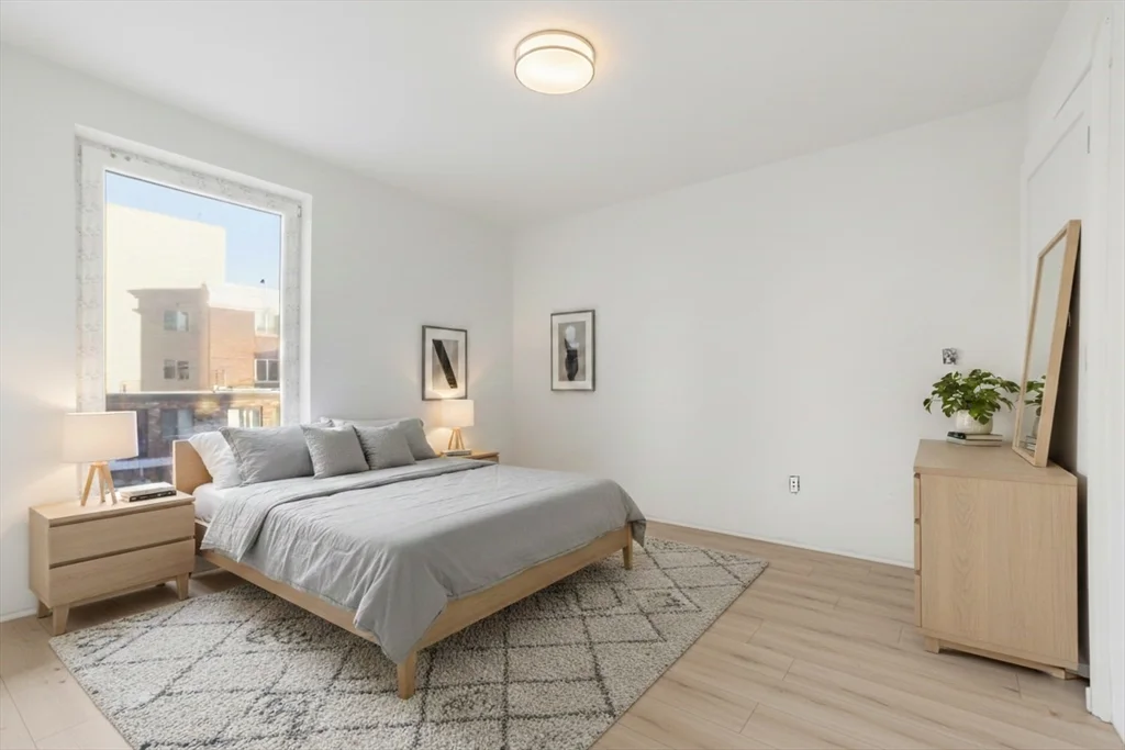 1 bed, 1 bath apartment for rent at 1035 Commonwealth Ave Unit 506, Allston — photo 6 of 15