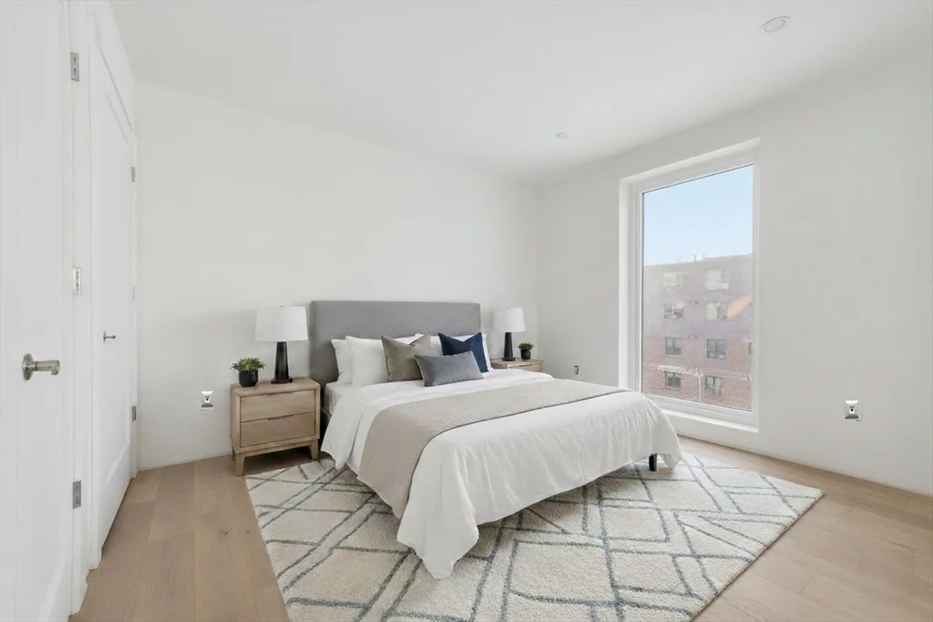 1 bed, 1 bath apartment for rent at 1035 Commonwealth Ave Unit 511, Allston — photo 7 of 17