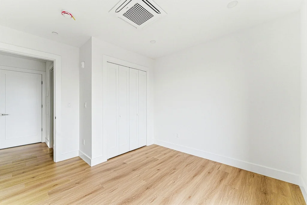 3 bed, 2 bath apartment for rent at 1035 Commonwealth Ave Unit 602, Allston — photo 17 of 23
