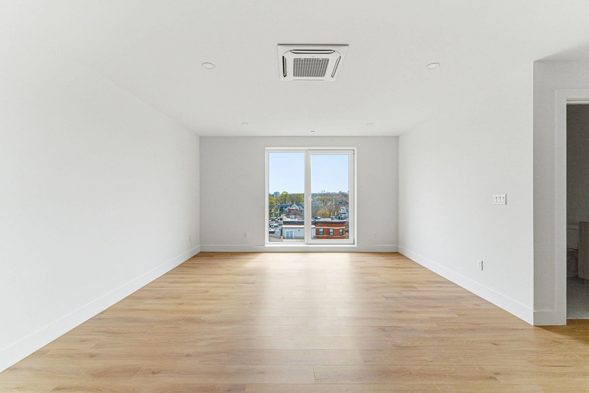 2 bed, 2 bath apartment for rent at 1035 Commonwealth Ave Unit 604, Allston — photo 6 of 18