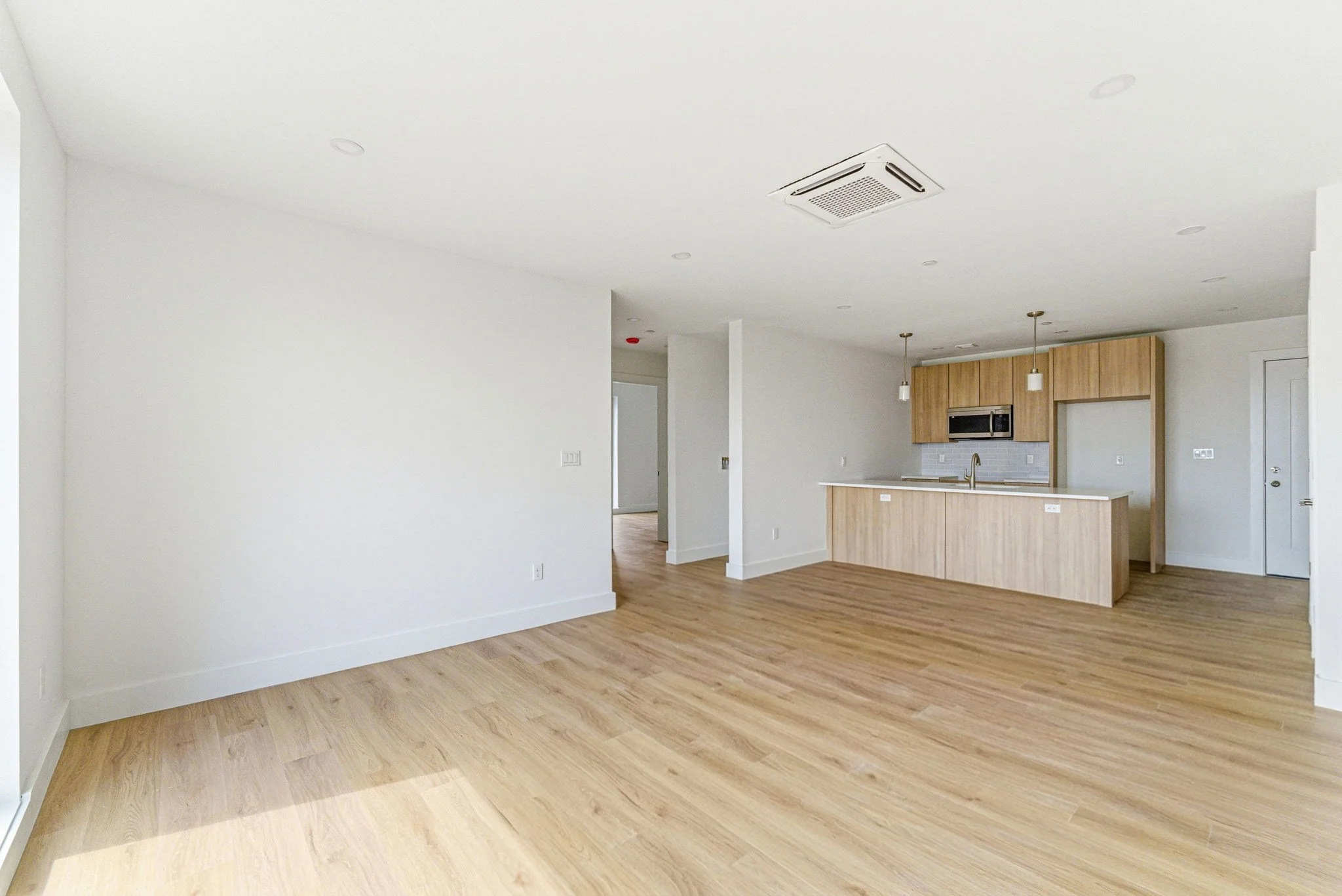 2 bed, 2 bath apartment for rent at 1035 Commonwealth Ave Unit 604, Allston — photo 9 of 18