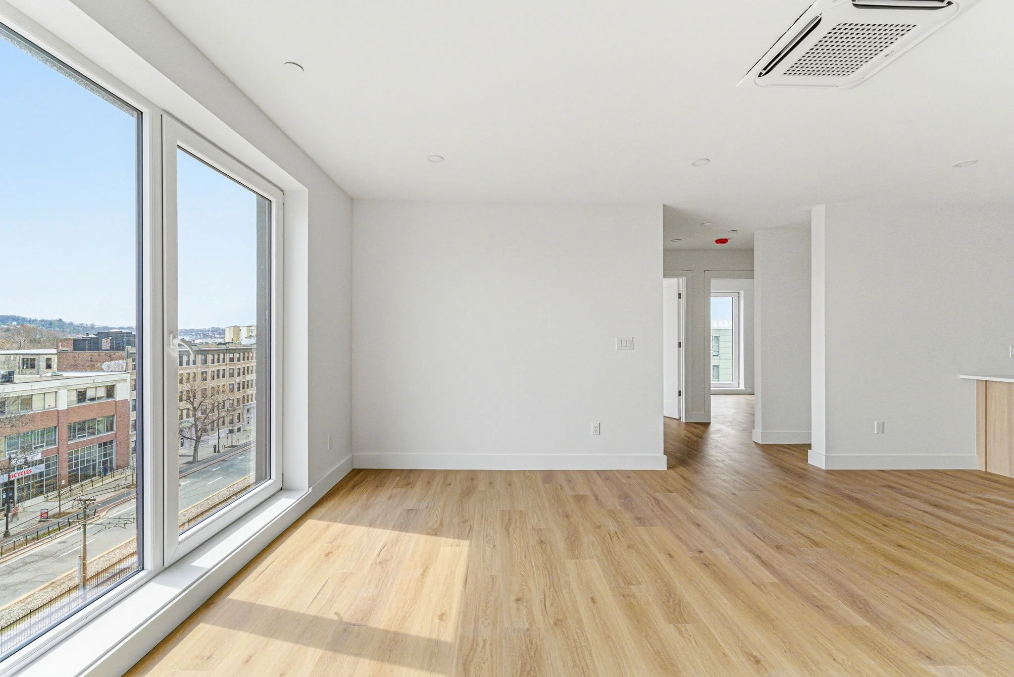 2 bed, 2 bath apartment for rent at 1035 Commonwealth Ave Unit 604, Allston — photo 8 of 18