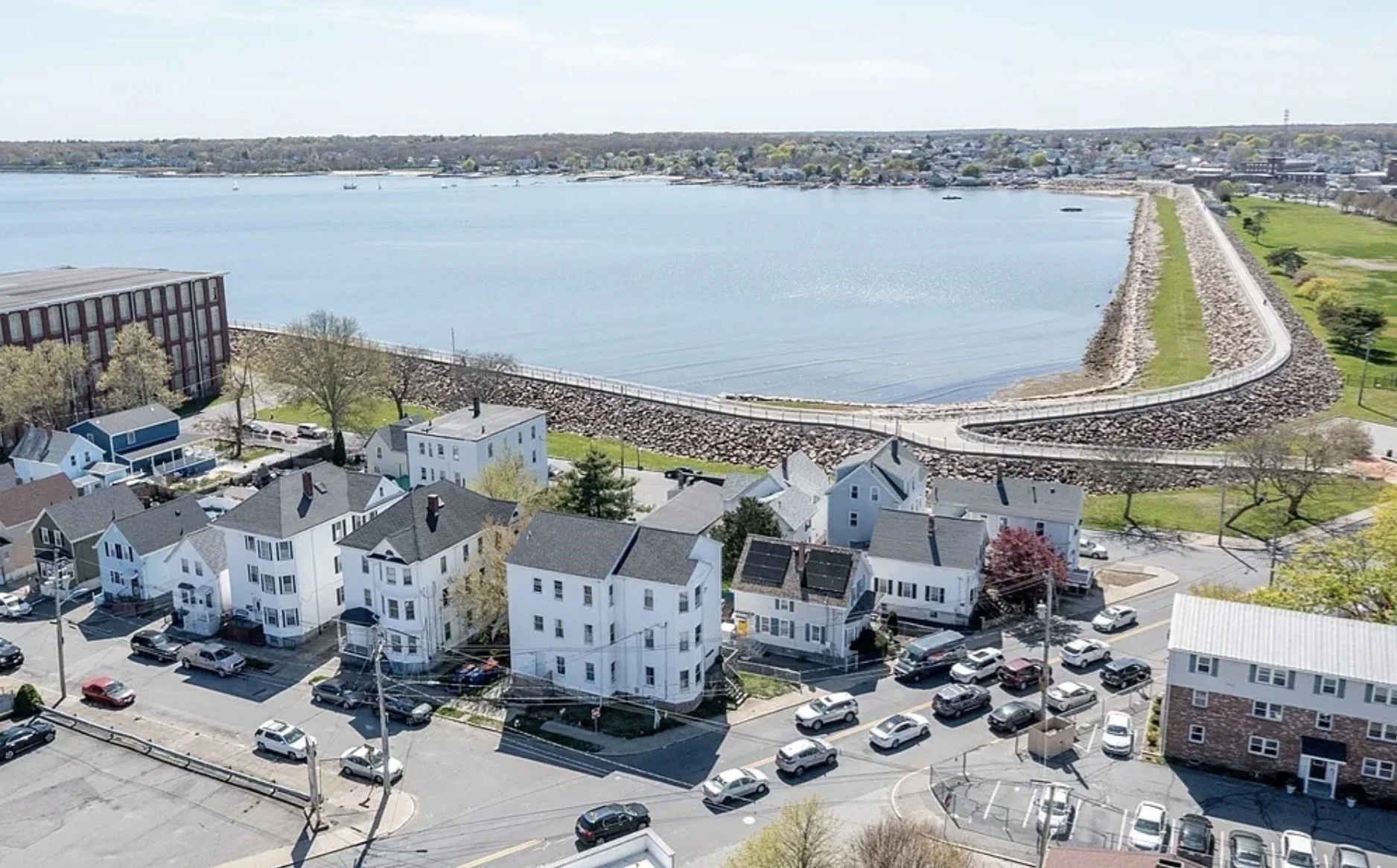 3 bed, 1 bath apartment for rent at 1037 Cove Rd Unit 2, New Bedford — photo 10 of 12