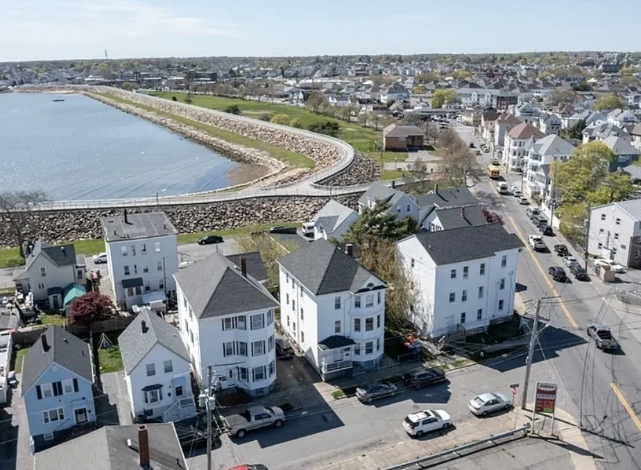 3 bed, 1 bath apartment for rent at 1037 Cove Rd Unit 2, New Bedford — photo 7 of 12