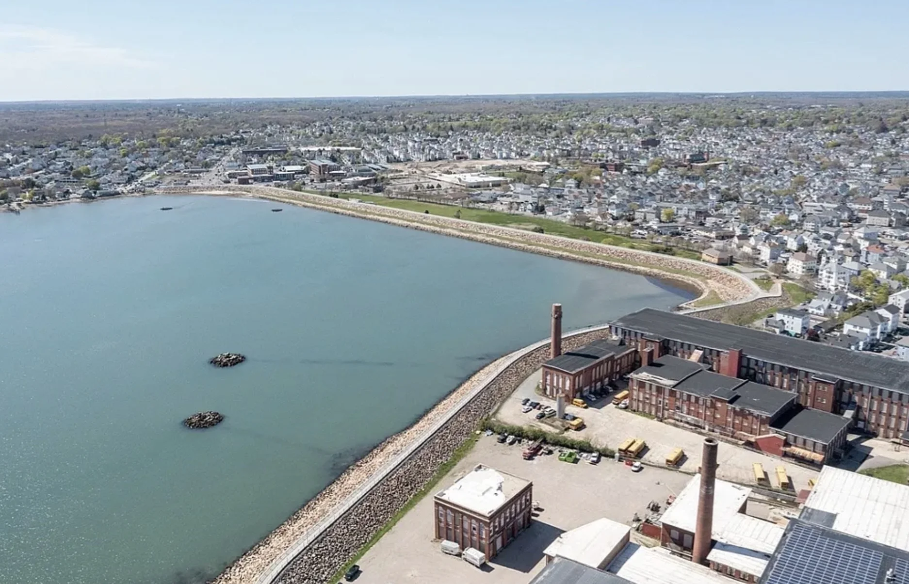 3 bed, 1 bath apartment for rent at 1037 Cove Rd Unit 2, New Bedford — photo 9 of 12
