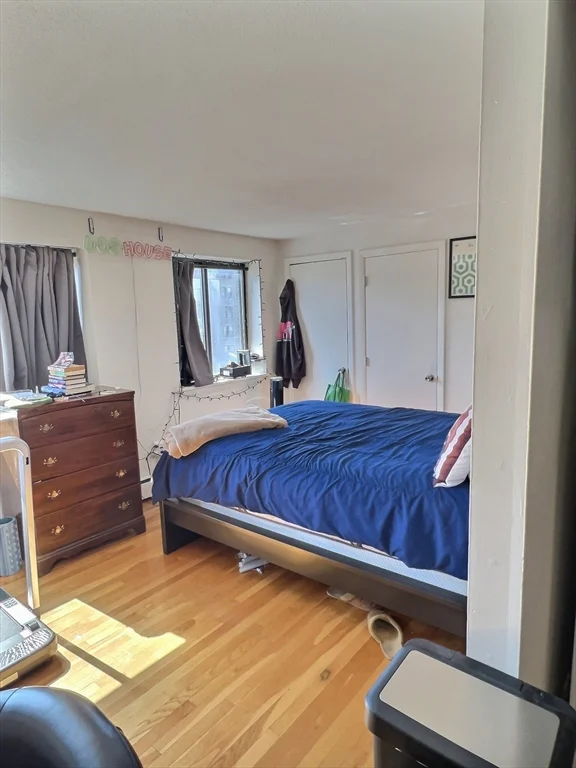 Studio bed, 1 bath apartment for rent at 1039 Commonwealth Ave Unit 10, Allston — photo 3 of 6