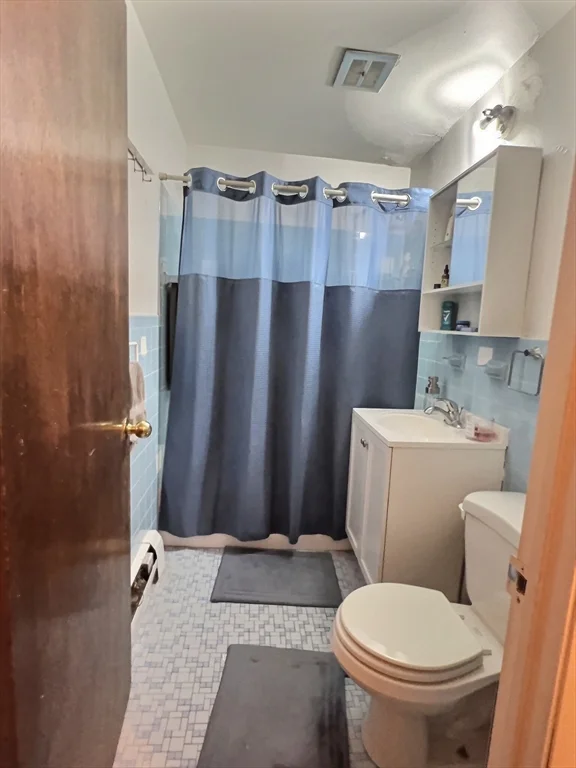 Studio bed, 1 bath apartment for rent at 1039 Commonwealth Ave Unit 23, Allston — photo 5 of 6