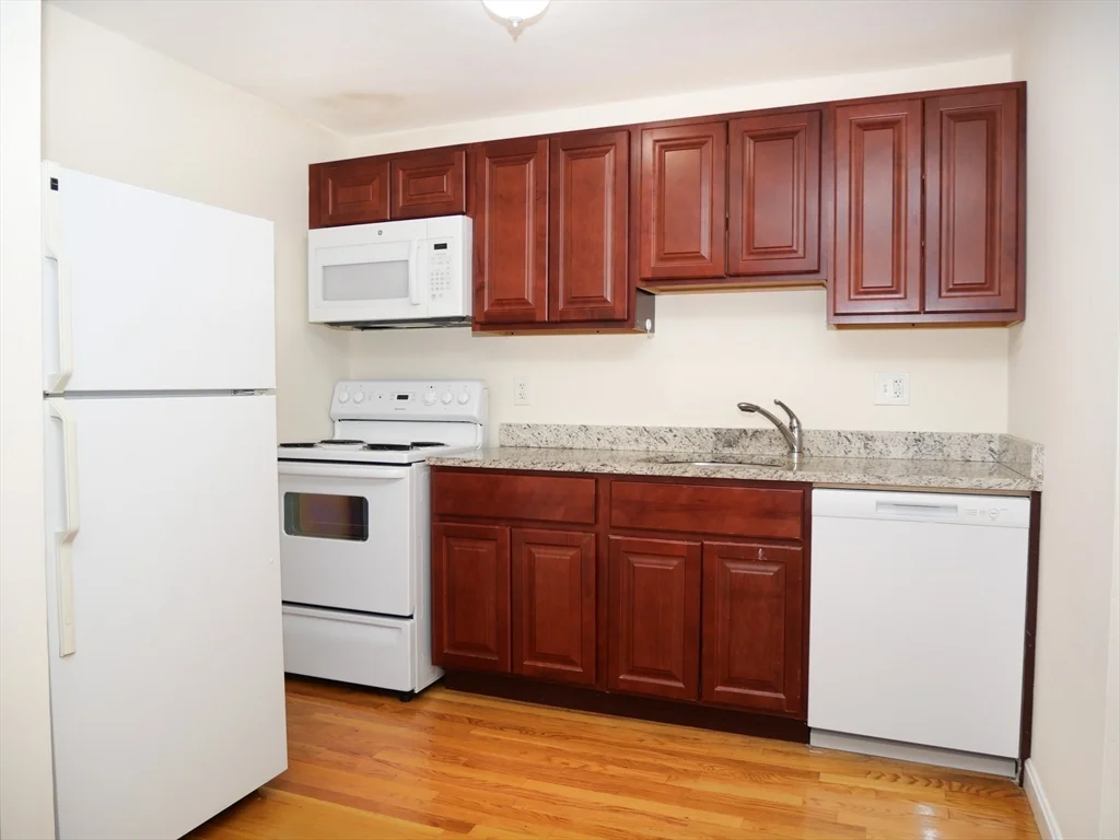 1 bed, 1 bath apartment for rent at 1039 Commonwealth Ave Unit 26, Allston — photo 1 of 5