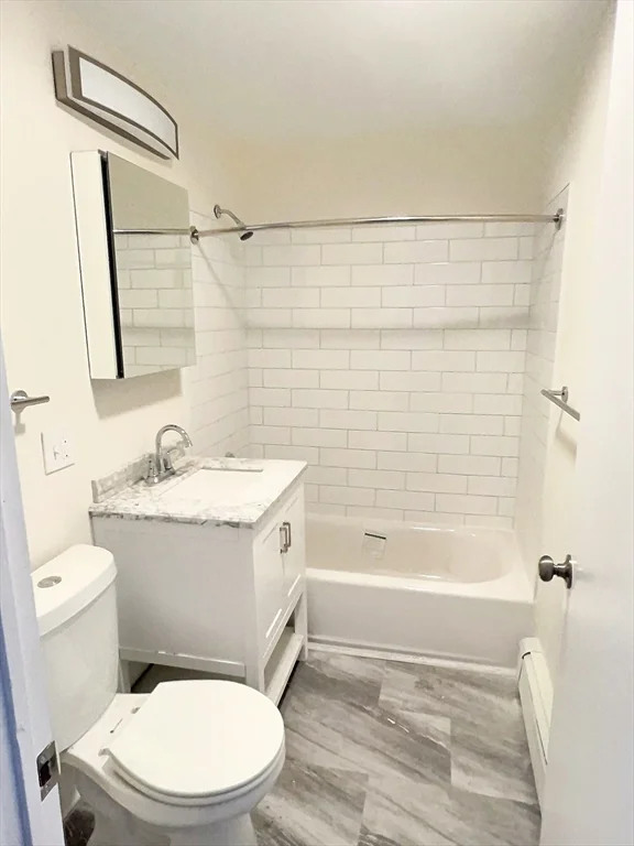 Studio bed, 1 bath apartment for rent at 1039 Commonwealth Ave Unit 34, Allston — photo 5 of 6