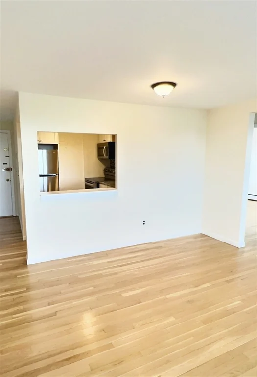 2 bed, 1 bath apartment for rent at 1039 Commonwealth Ave Unit 37, Allston — photo 4 of 7