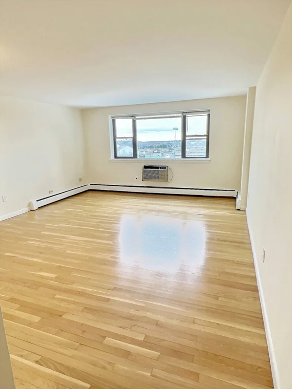 2 bed, 1 bath apartment for rent at 1039 Commonwealth Ave Unit 37, Allston — photo 3 of 7