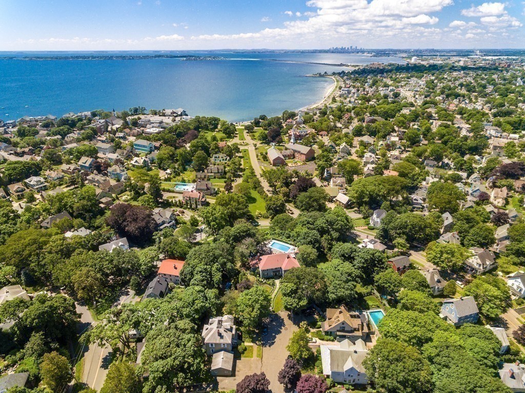 2 bed, 1 bath apartment for rent at 104-106 Burrill St Unit 1, Swampscott — photo 5 of 8