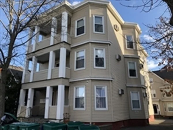 1 bed, 1 bath apartment for rent at 104-106 Lewis St Unit 6, Lynn — photo 1 of 16