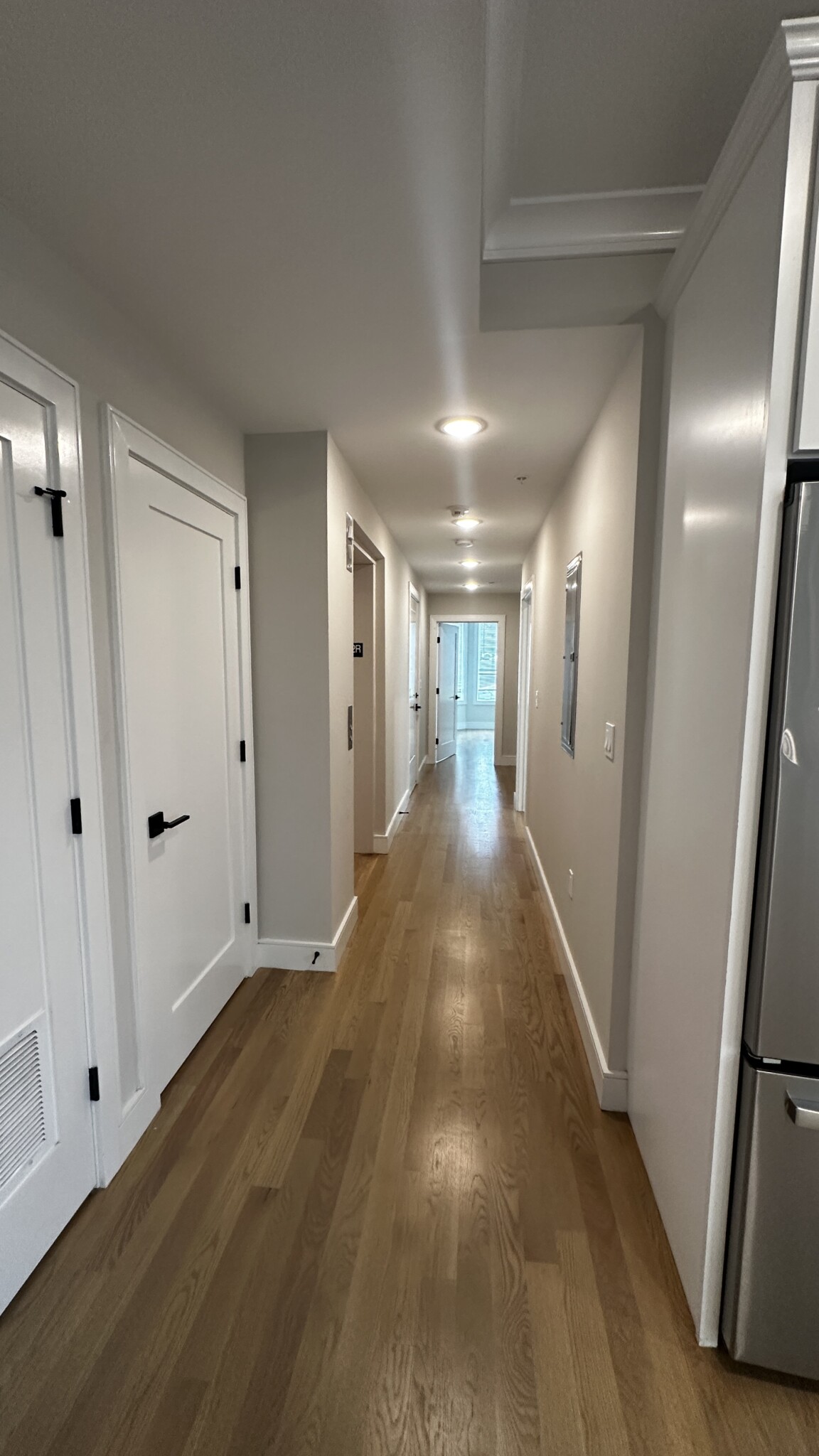 2 bed, 1 bath apartment for rent at 104-106 Warren St Unit 2D, Brighton — photo 3 of 19
