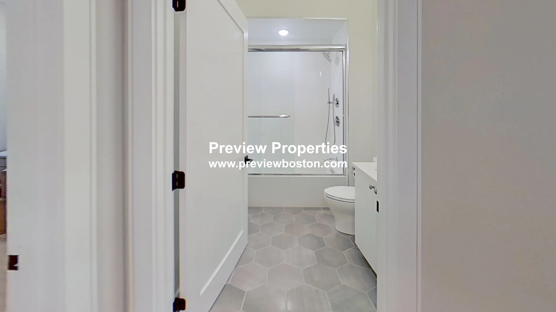2 bed, 1 bath apartment for rent at 104-106 Warren St Unit 2P, Brighton — photo 2 of 7