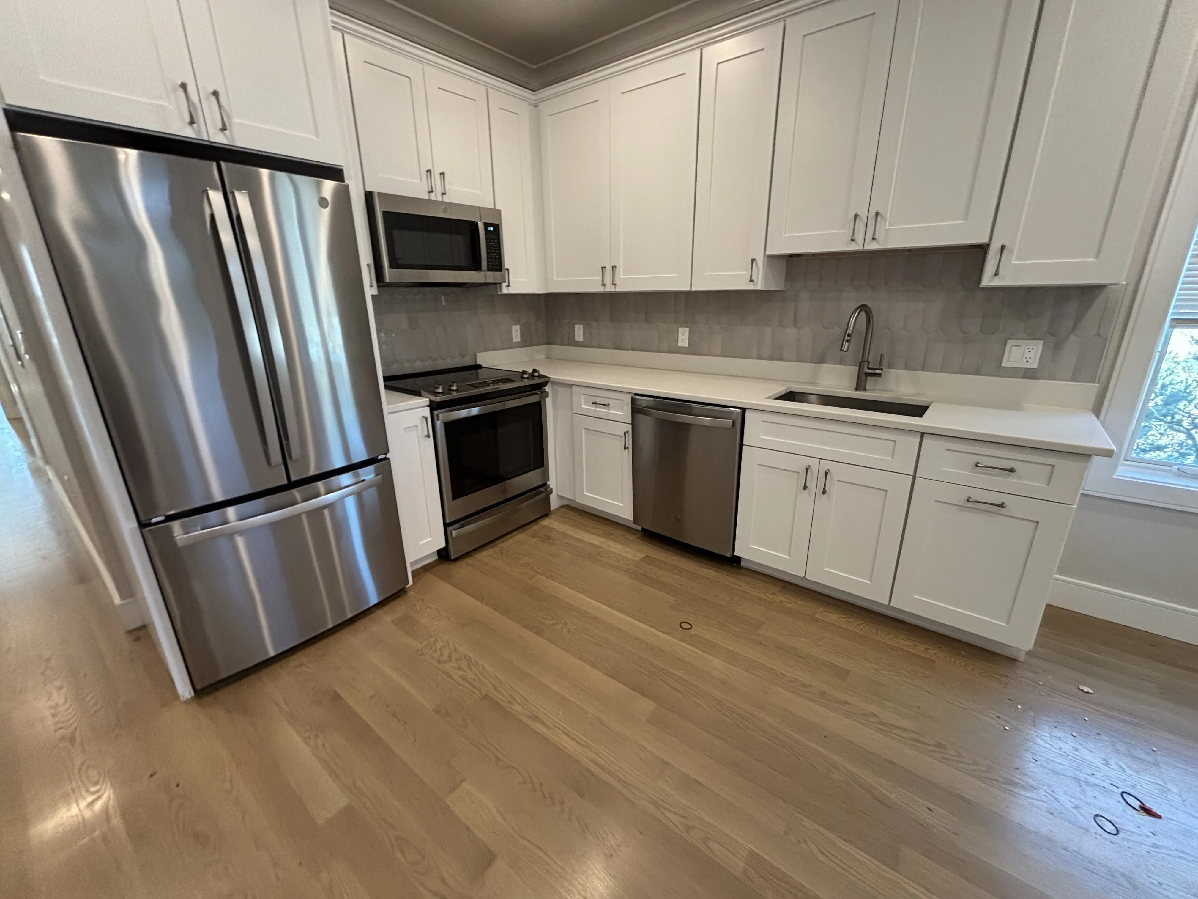 2 bed, 1 bath apartment for rent at 104-106 Warren St Unit 5, Brighton
