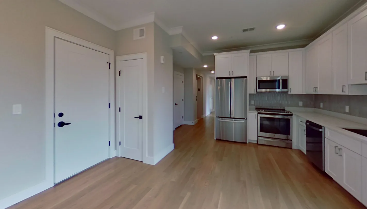 2 bed, 1 bath apartment for rent at 104-106 Warren St Unit 5, Brighton