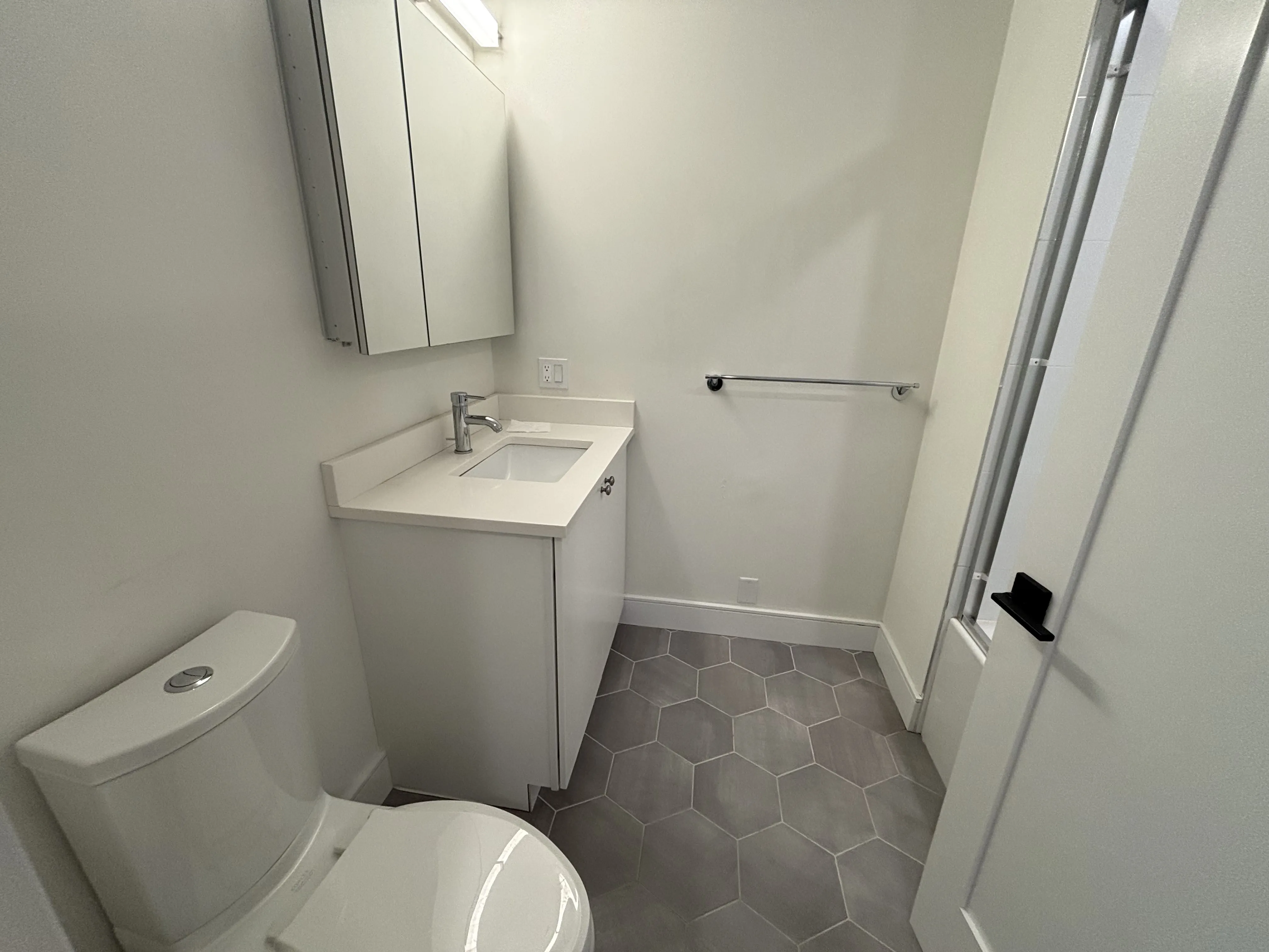 2 bed, 1 bath apartment for rent at 104-106 Warren St Unit 5, Brighton — photo 11 of 11