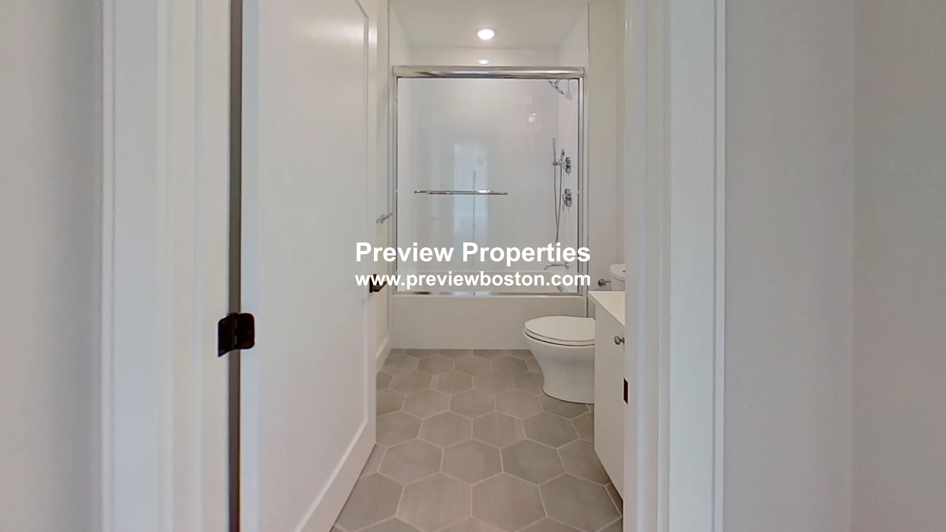 5 bed, 3 bath apartment for rent at 104-106 Warren St Unit 7P, Brighton — photo 11 of 12