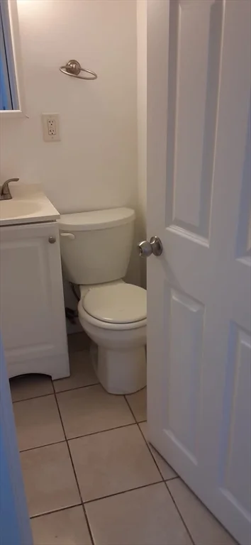Studio bed, 1 bath apartment for rent at 104 Beacon St Unit 1, Chelsea — photo 6 of 12