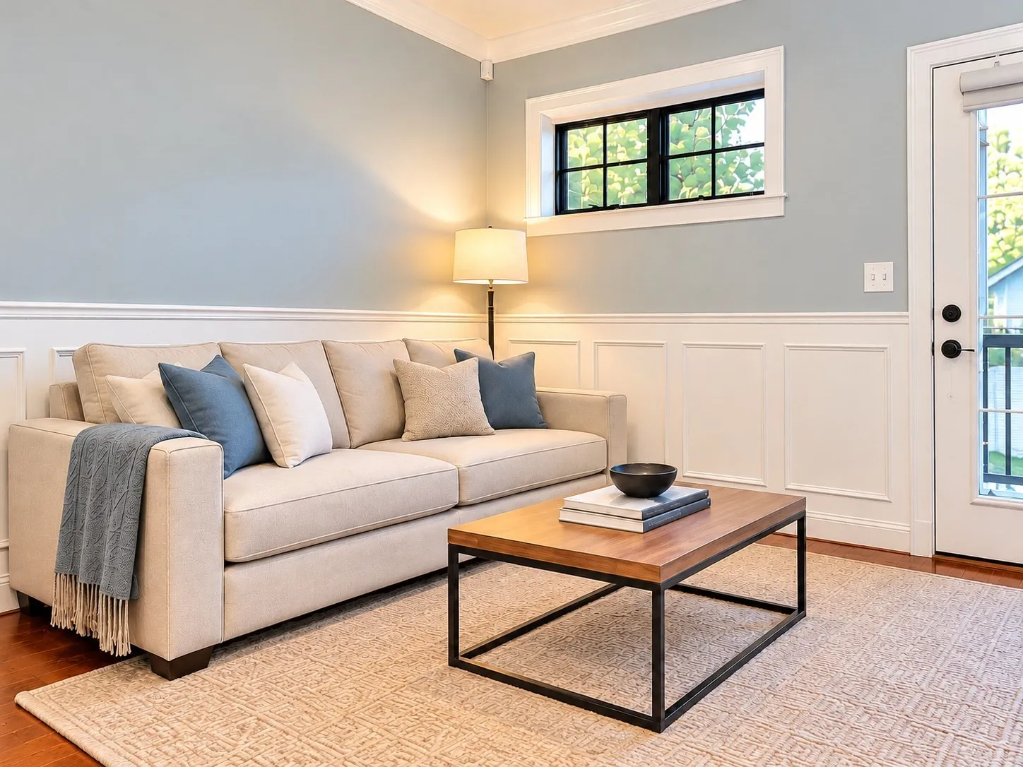 1 bed, 1 bath apartment for rent at 104 Beacon St Unit 2, Union Square — photo 4 of 11