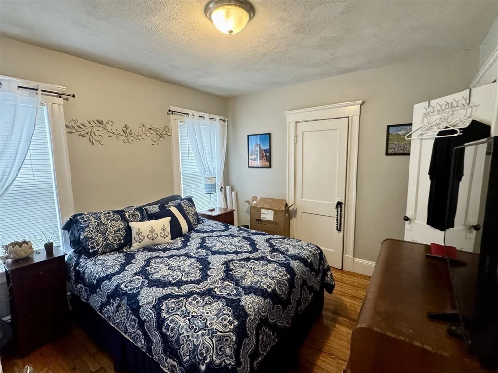 2 bed, 1 bath apartment for rent at 104 Belmont St Unit 1, Watertown — photo 18 of 25