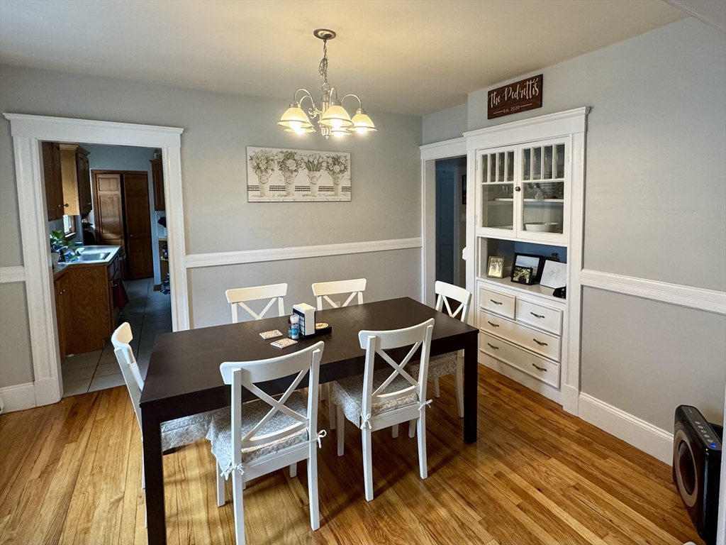 2 bed, 1 bath apartment for rent at 104 Belmont St Unit 1, Watertown — photo 3 of 25