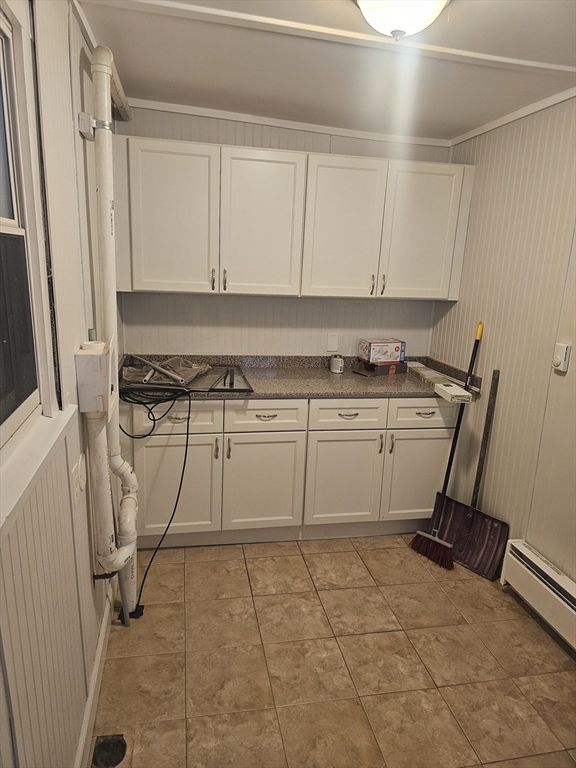 1 bed, 1 bath apartment for rent at 104 Broadway Unit 1, Saugus — photo 4 of 12