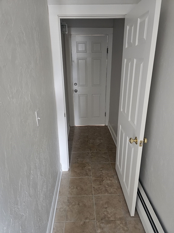 1 bed, 1 bath apartment for rent at 104 Broadway Unit 1, Saugus — photo 5 of 12