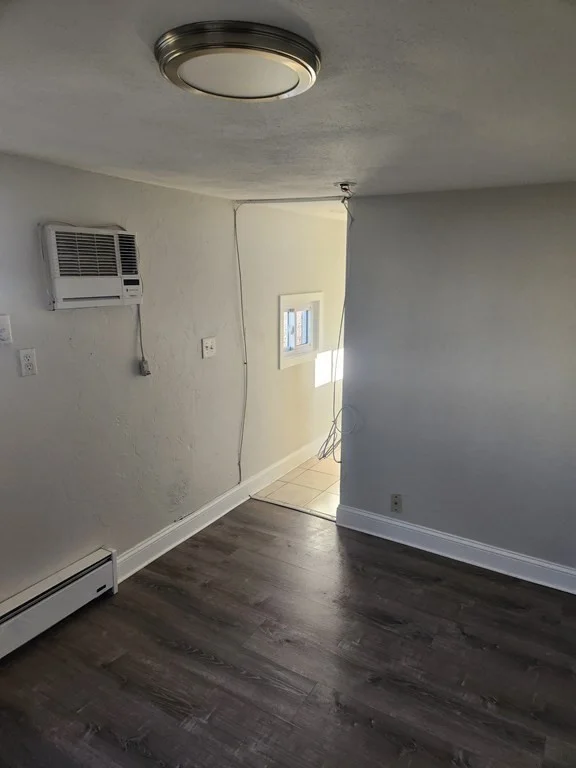 1 bed, 1 bath apartment for rent at 104 Broadway Unit 12, Saugus — photo 11 of 12