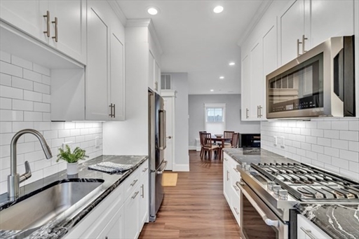 2 bed, 1 bath apartment for rent at 104 Brookley Rd Unit 1, Jamaica Plain — photo 12 of 16
