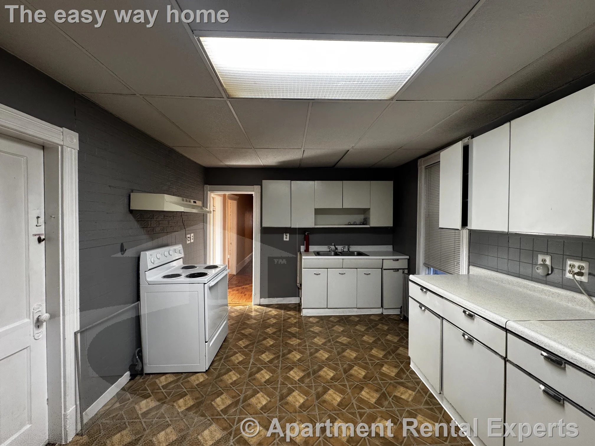2 bed, 1 bath apartment for rent at 104 Conwell Ave Unit 1, Tufts