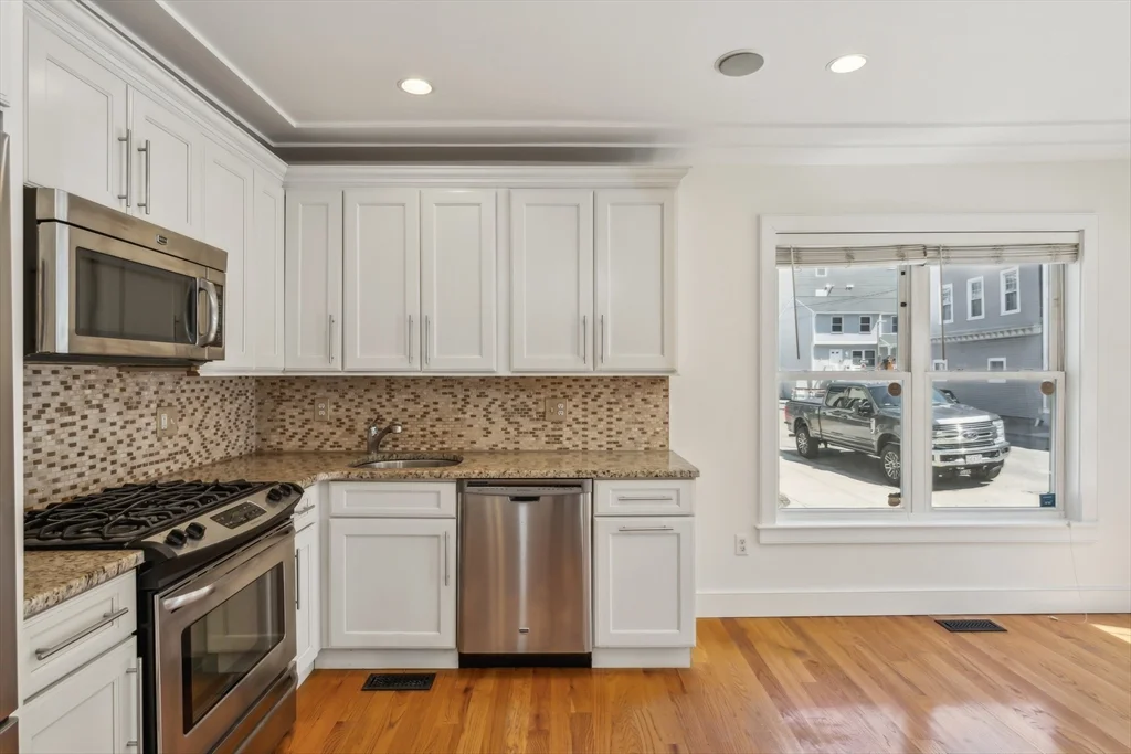 1 bed, 1 bath apartment for rent at 104 D St Unit 1, South Boston — photo 8 of 19