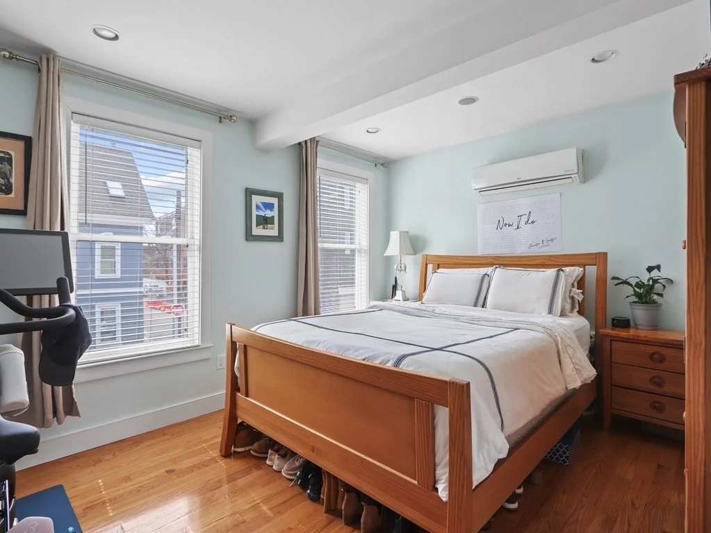 1 bed, 1 bath apartment for rent at 104 D St Unit 2, South Boston — photo 4 of 14