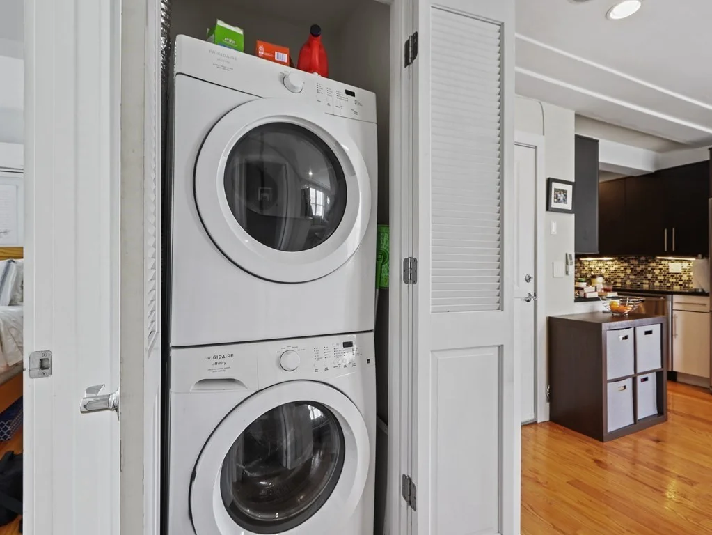 1 bed, 1 bath apartment for rent at 104 D St Unit 2, South Boston — photo 3 of 14