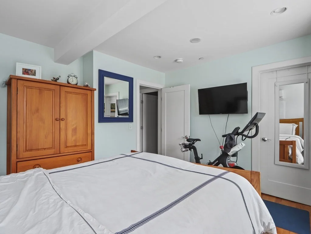 1 bed, 1 bath apartment for rent at 104 D St Unit 2, South Boston — photo 5 of 14
