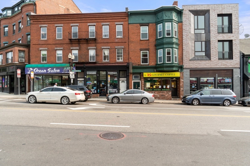 1 bed, 1 bath apartment for rent at 104 Dorchester St Unit 3, South Boston — photo 17 of 17