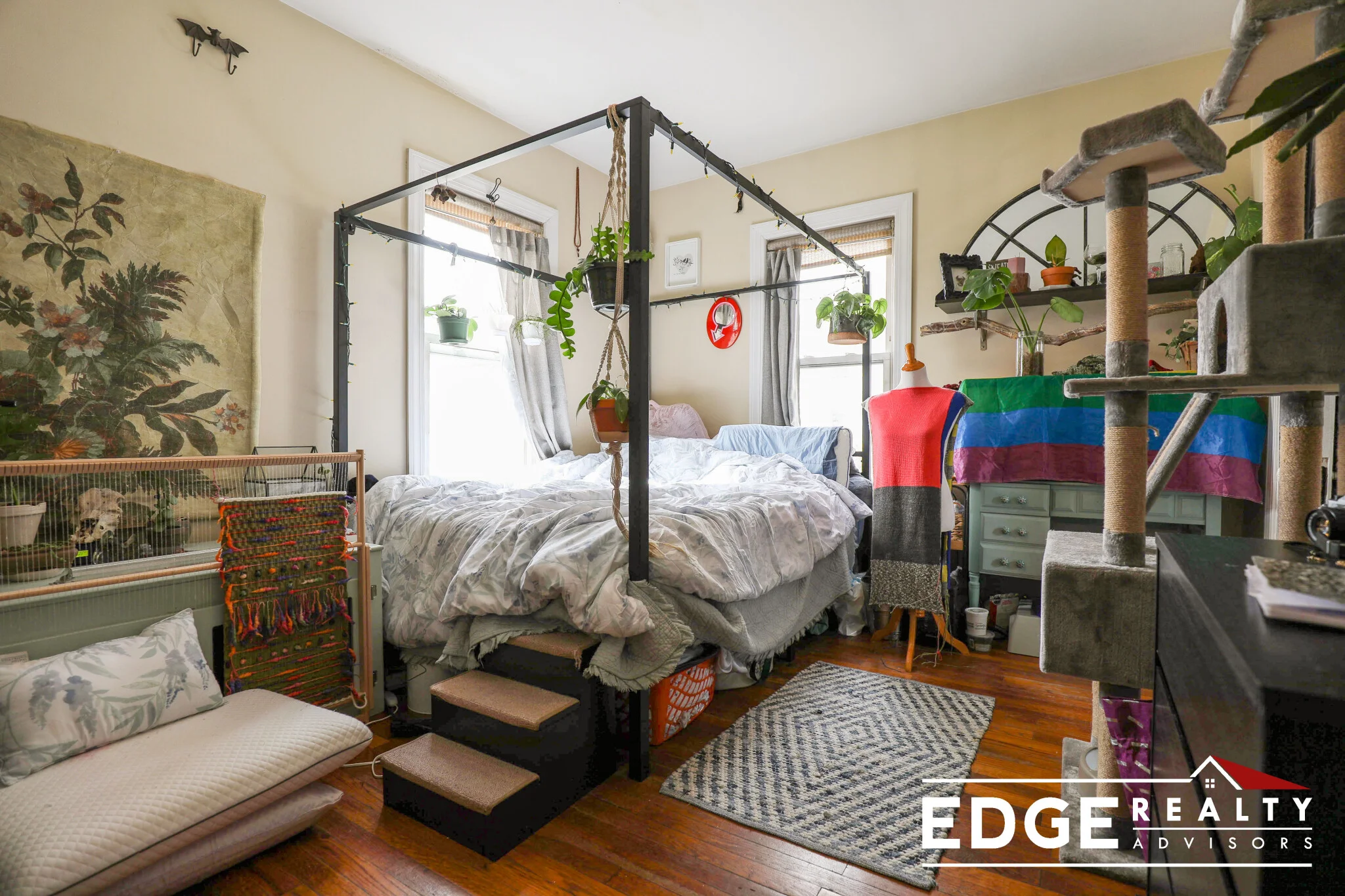 3 bed, 1 bath apartment for rent at 104 Dustin St Unit 1, Brighton — photo 7 of 8