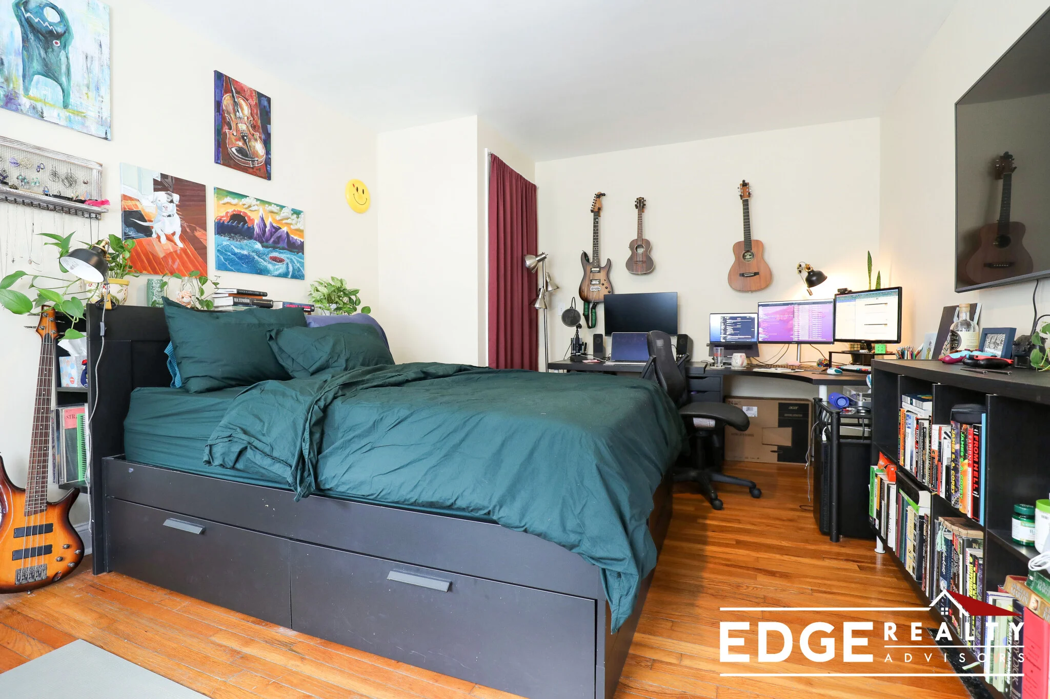 3 bed, 1 bath apartment for rent at 104 Dustin St Unit 1, Brighton — photo 5 of 8