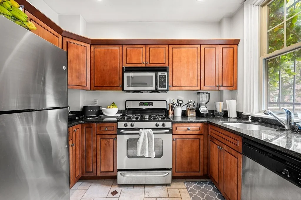 2 bed, 1 bath apartment for rent at 104 E Brookline St Unit 1, South End — photo 7 of 20