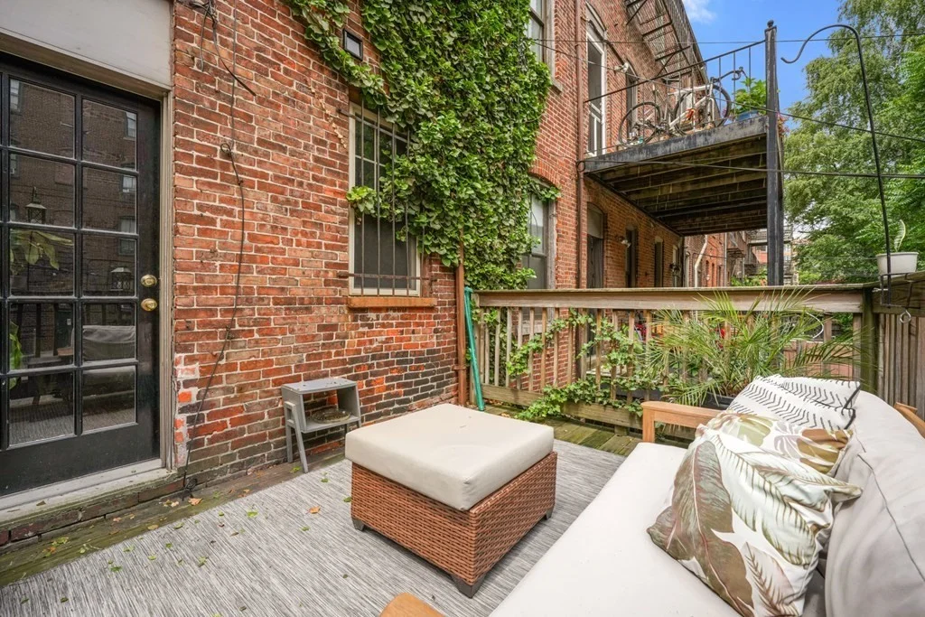 2 bed, 1 bath apartment for rent at 104 E Brookline St Unit 1, South End — photo 18 of 20