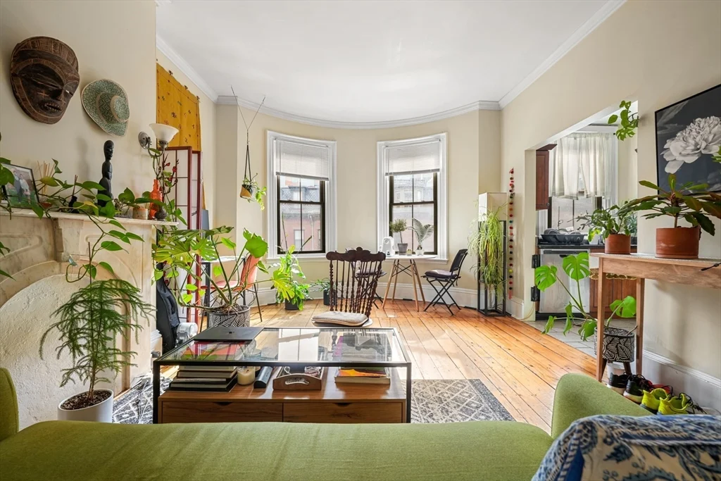 1 bed, 1 bath apartment for rent at 104 E Brookline St Unit 2, South End — photo 2 of 20