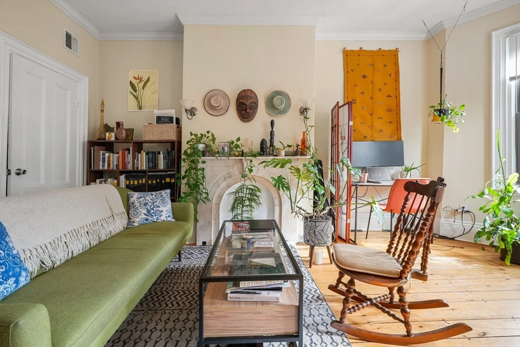 1 bed, 1 bath apartment for rent at 104 E Brookline St Unit 2, South End — photo 3 of 20