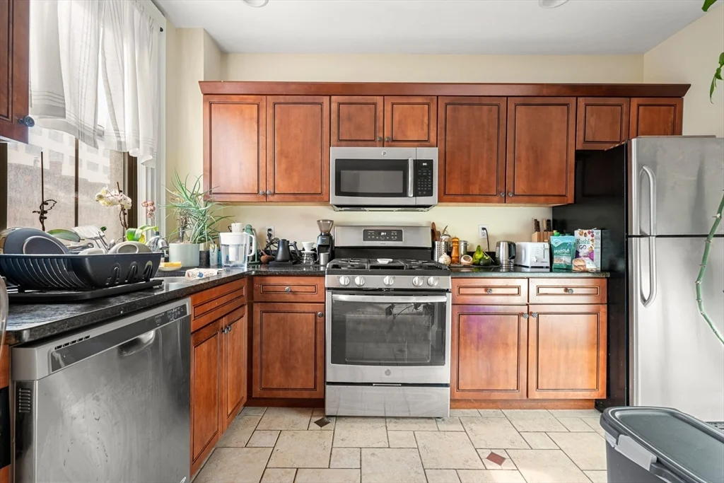 1 bed, 1 bath apartment for rent at 104 E Brookline St Unit 2, South End — photo 8 of 20