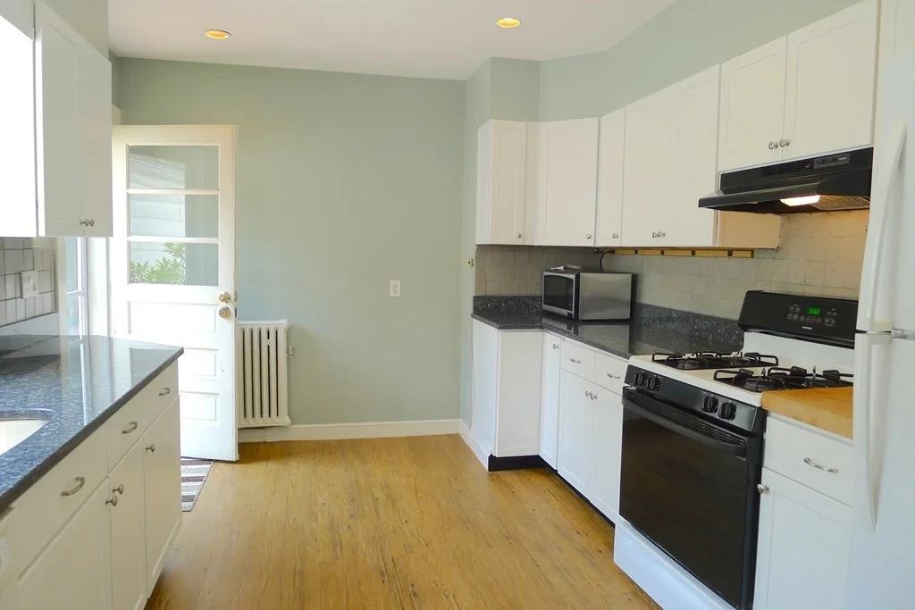 3 bed, 2 bath apartment for rent at 104 Elgin St Unit 104, Newton Center — photo 5 of 14