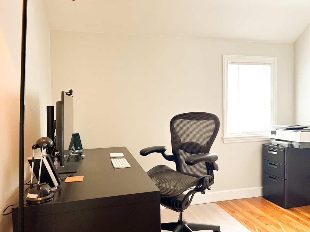 2 bed, 1 bath apartment for rent at 104 Forest Unit 104, Arlington — photo 6 of 9