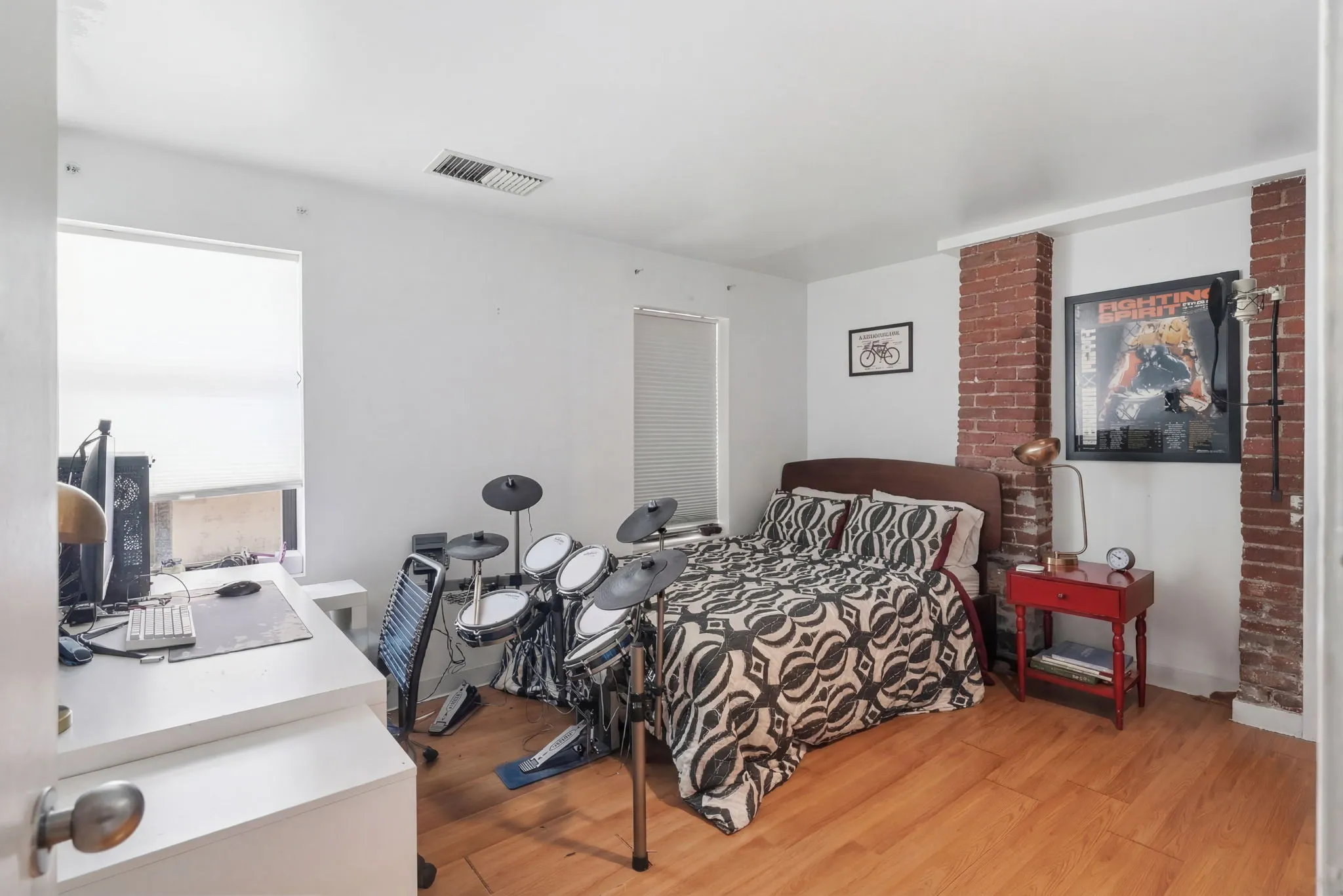 2 bed, 1 bath apartment for rent at 104 Gainsborough St Unit 005E, Fenway — photo 15 of 22